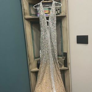 Jasz stunning prom dress